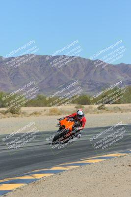 media/Mar-24-2025-Moto Forza (Mon) [[57ce5c5cff]]/1-Advanced Group/Session 3 (Turn 6 Inside)/